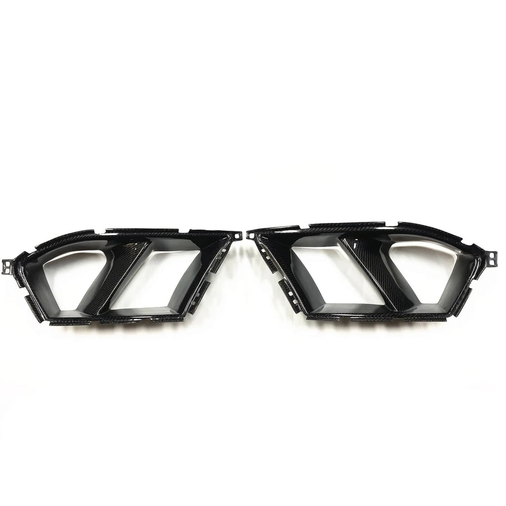 Dry carbon fibre front bumper grille for BMW M3 M4 G80 G82 models in black with 3K weave.