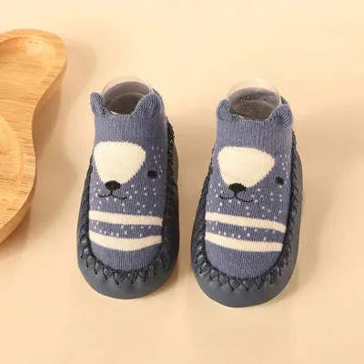 Children's cartoon jacquard non-slip combed cotton floor shoes in multiple colours for baby and toddler indoor use