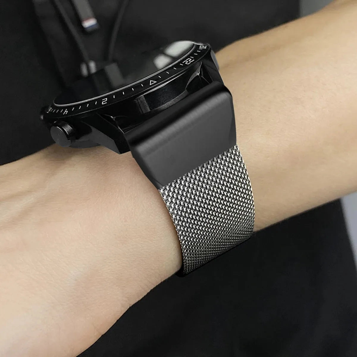 Silver stainless steel replacement strap for Garmin Fenix smartwatch showing lug width.
