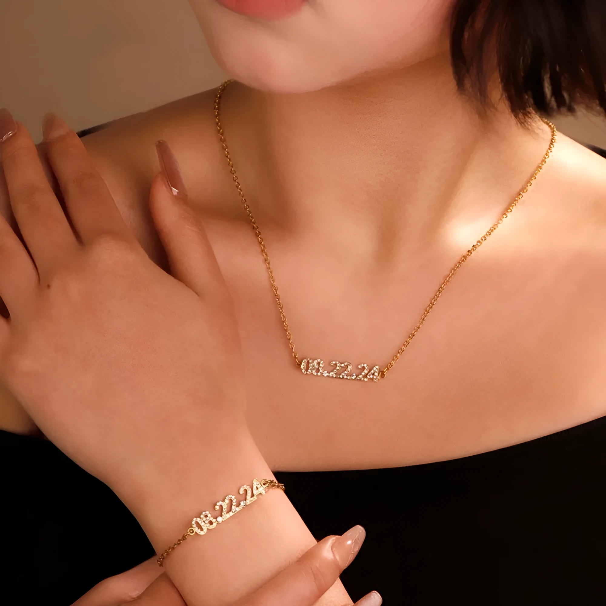Stainless steel digital bracelet and necklace set with decorative stones in gold, rose gold, or steel colour