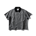 Grey short sleeve overalls shirt with loose fit and cotton fabric