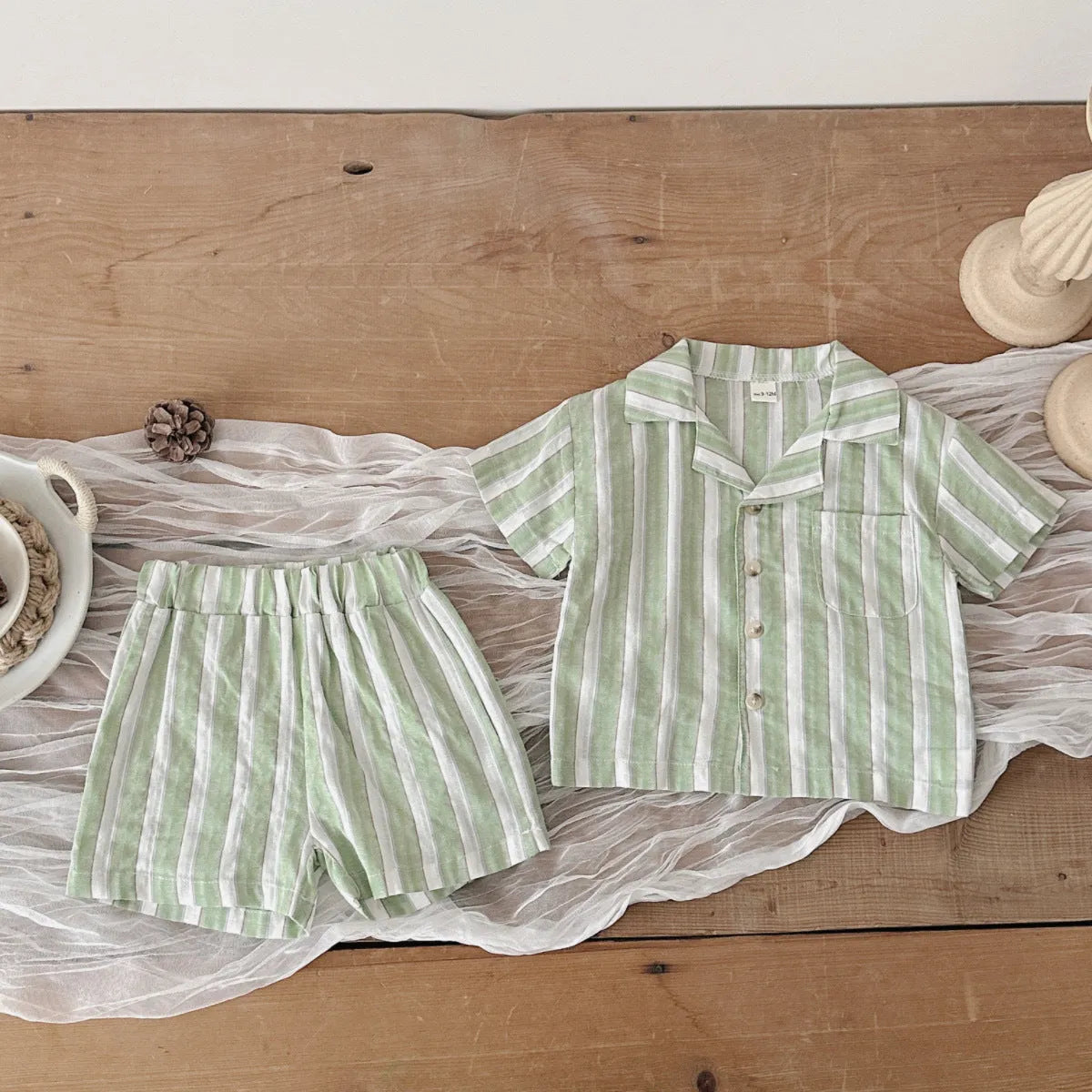 Children's striped cool breathable short-sleeved sports shorts set in olive colour for summer