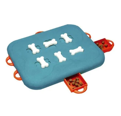 Blue Pet Casino Treasure Hunt Puzzle Food Spill Toy plastic interactive snack dispenser for dogs and cats