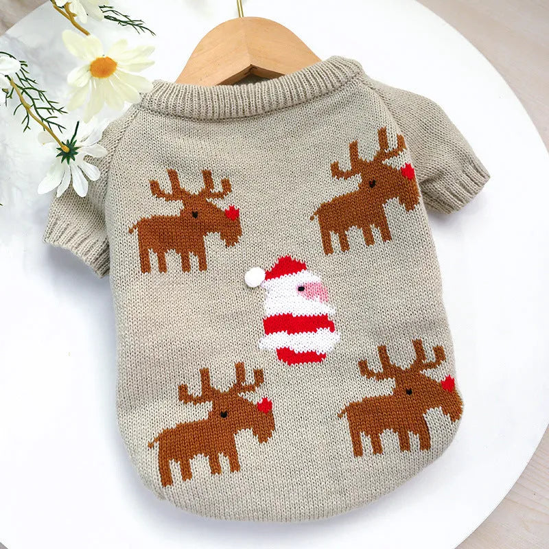 Grey acrylic pet Christmas sweater with elk pattern French style on a dog