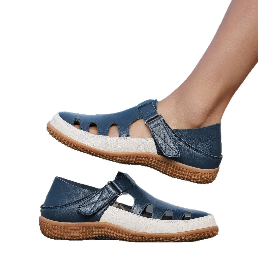 Women's plus size flat heel sandals with hollow-out toe cap in blue colour