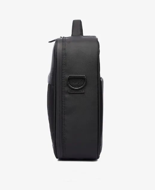 Black Oxford fabric men's shoulder messenger bag showing its 24x11x31cm size.