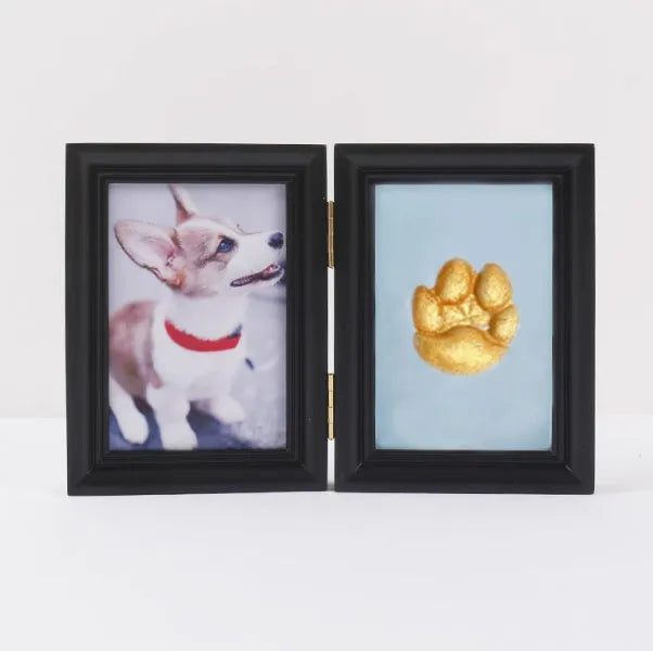 Solid wood cat palm print photo frame with gold lacquer and seal paste kit on table