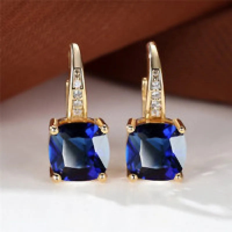 Geometric quadrilateral copper ear clips with moissanite stone inlay and electroplated gold finish