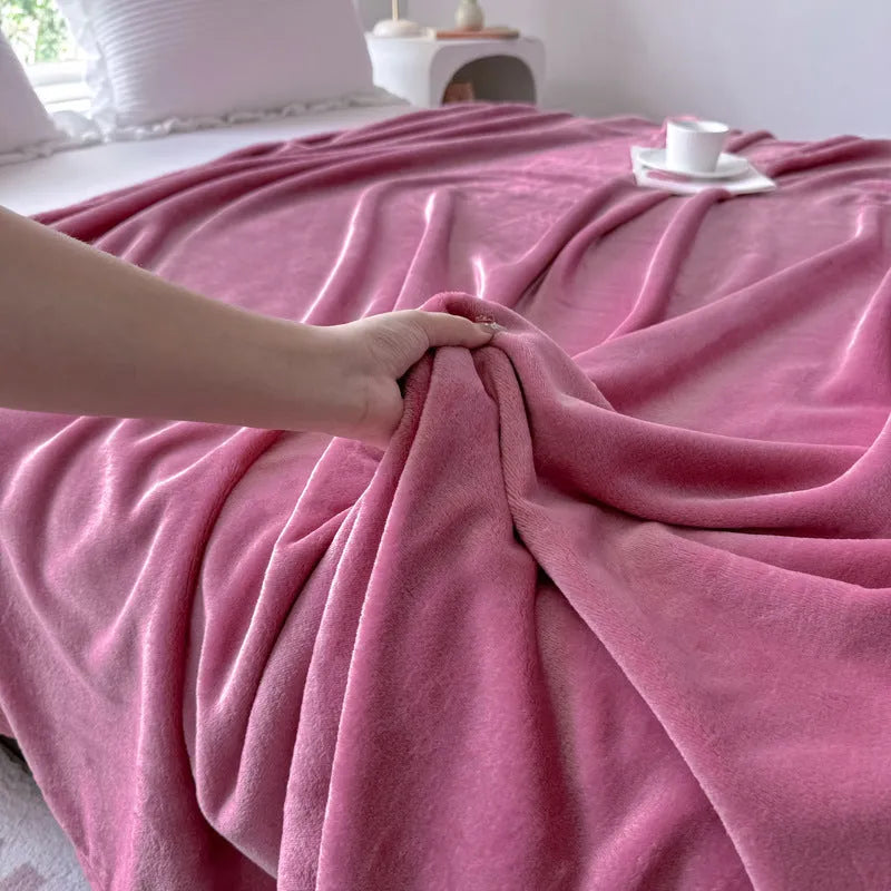 Class A milk velvet blanket in light coffee bear colour, double-sided brushed finish, cartoon anime pattern, size 150x200cm