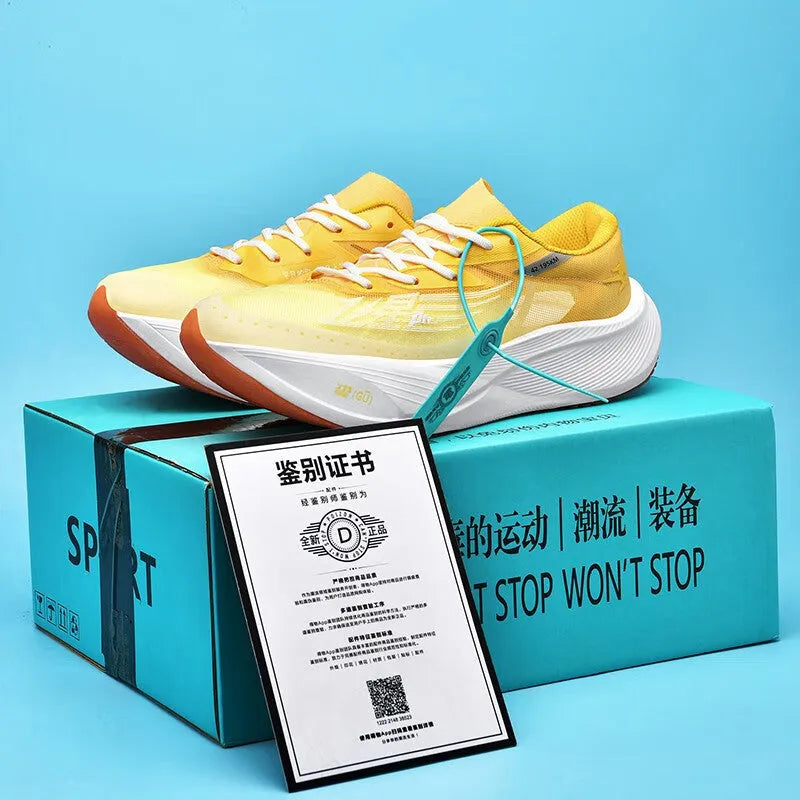 Low-top adult racing sneaker in Glacier colour with PU mesh upper, stitching detail, and natural rubber sole.