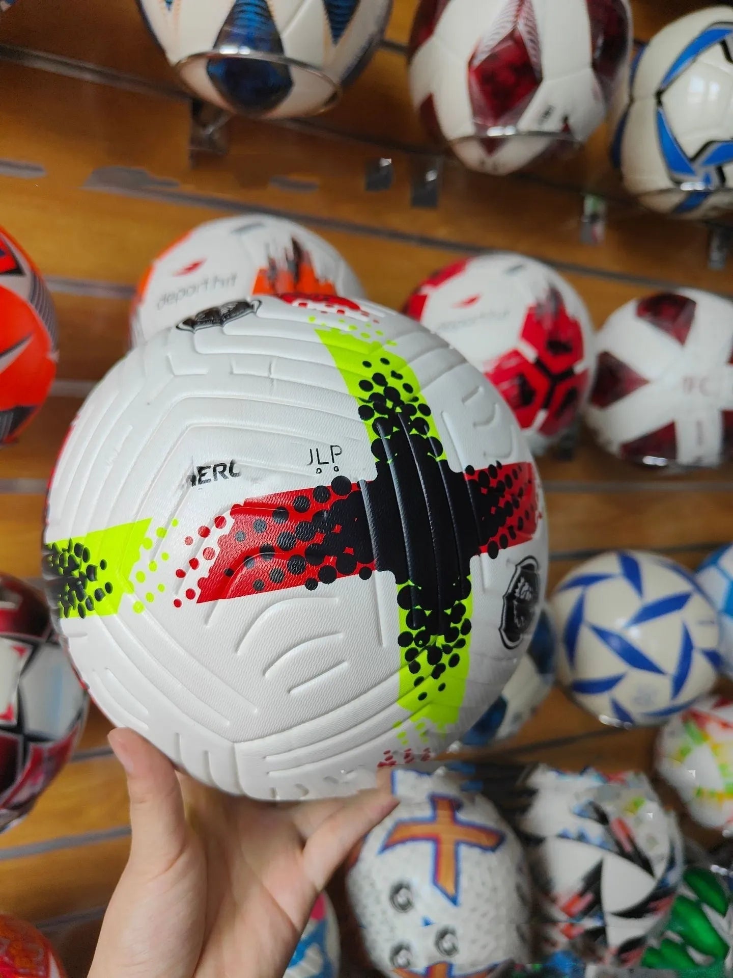 Fluorescent green size 5 football with seamless thermal adhesive patch construction for training and matches