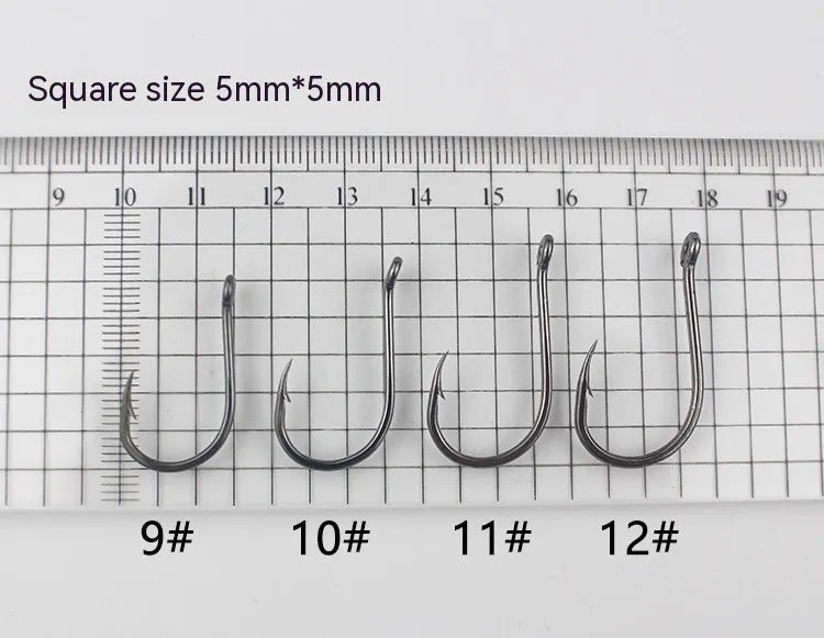 Bulk pack of barbed alloy carbon steel fishing hooks in various sizes for sea fishing.