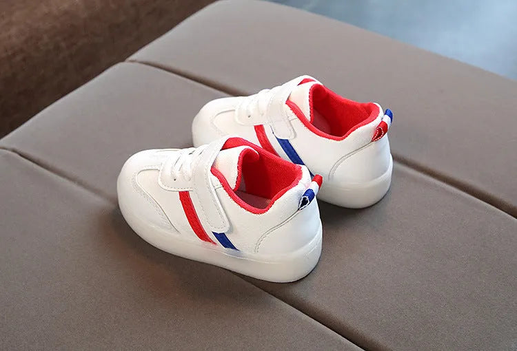 Kimmy White LED sneakers for children in black with artificial PU upper and rubber sole
