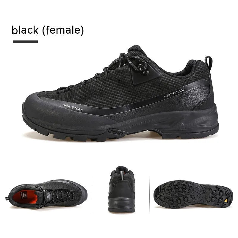 Men's low-top hiking boots with leather mesh upper and round toe design in black colour