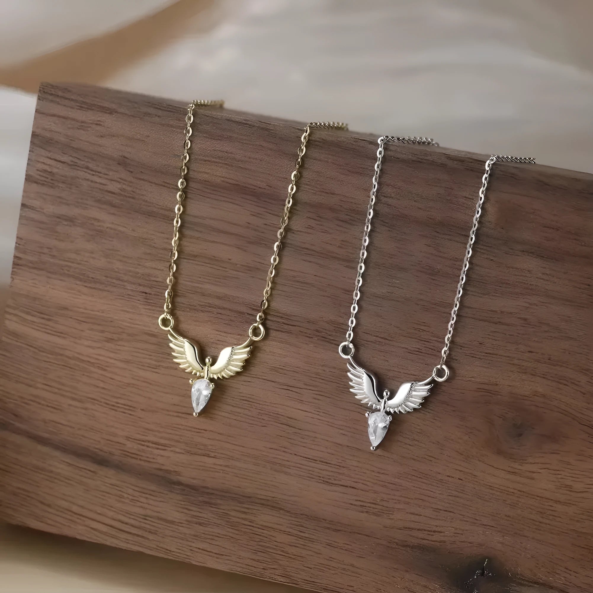 Silver necklace with eagle pendant on O-ring chain in white gold or yellow gold finish