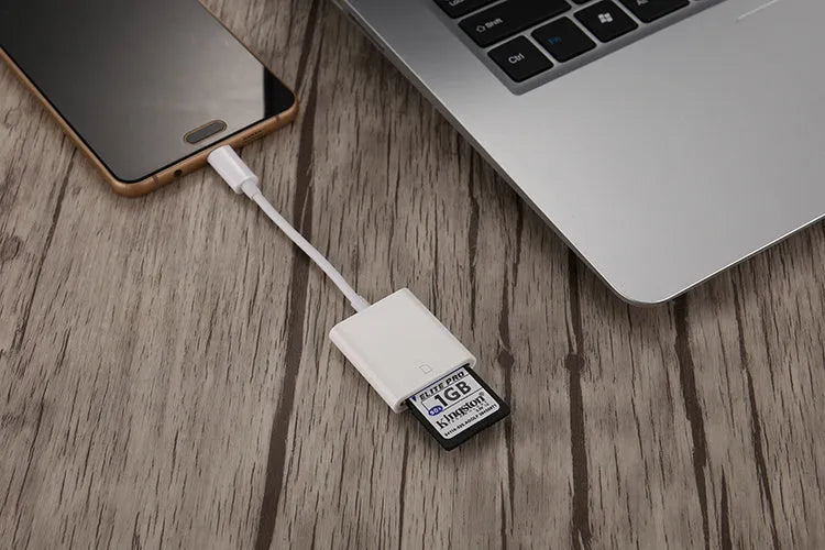 Black SD card reader with USB 2.0 connector and 10cm TPE cable