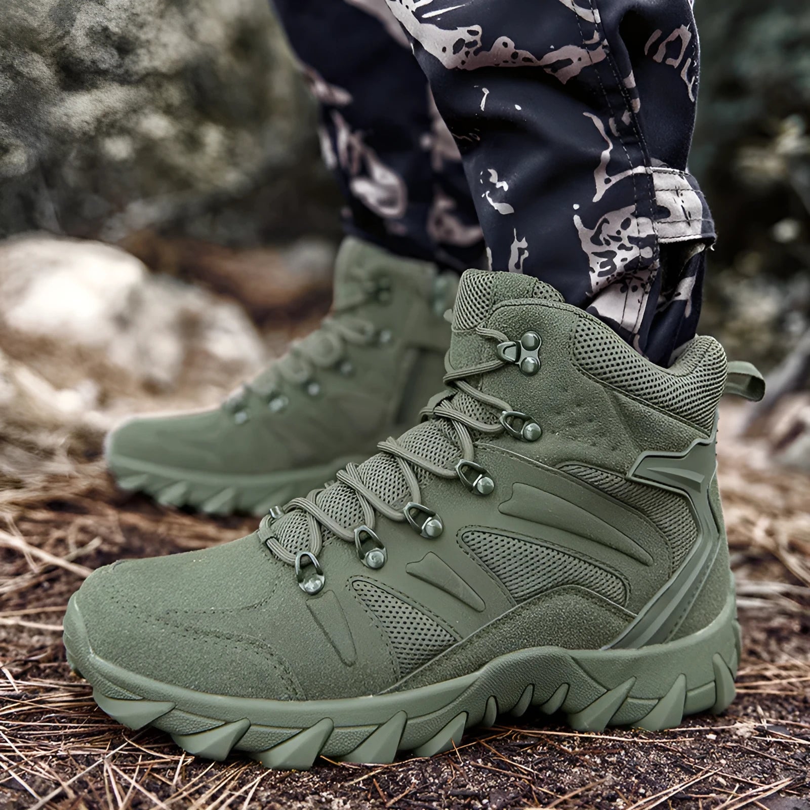 Men's PU combat boots in army green colour for outdoor hiking and camping
