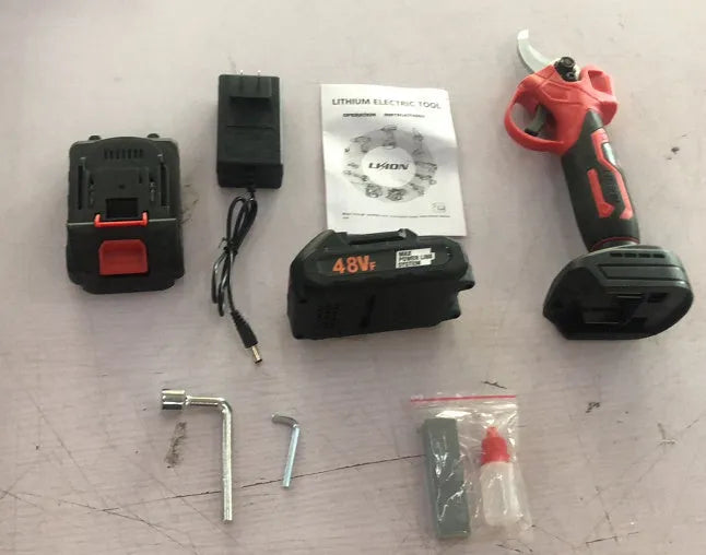 Wireless electric pruning knife with lithium batteries and storage case for garden branch cutting