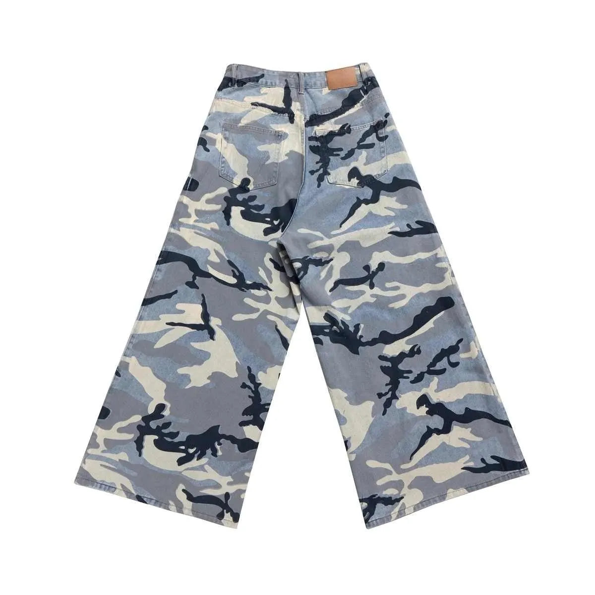 Snow camouflage blue jeans with loose fit and micro-elastic stretch fabric