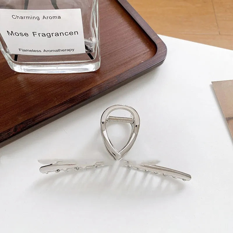 Large alloy hairpin with metal back in premium gray colour, 13.5cm