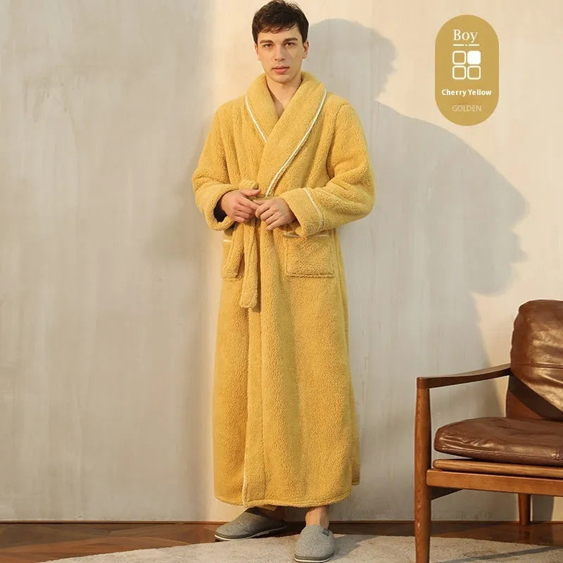 Thickened winter flannel bathrobe for couples in European styling with super thick fabric