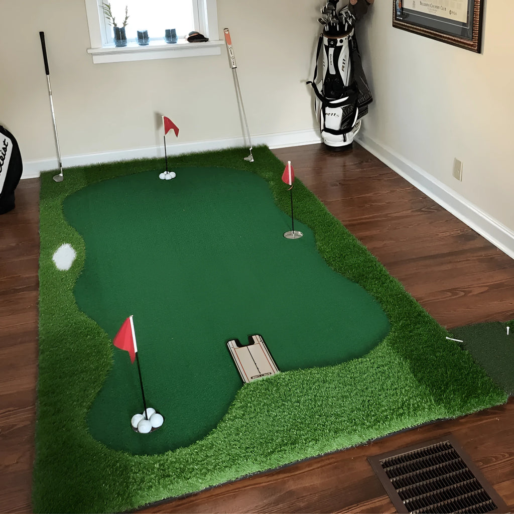 Indoor golf putting green mat measuring 1.5m x 3m with artificial lawn surface in standard edition