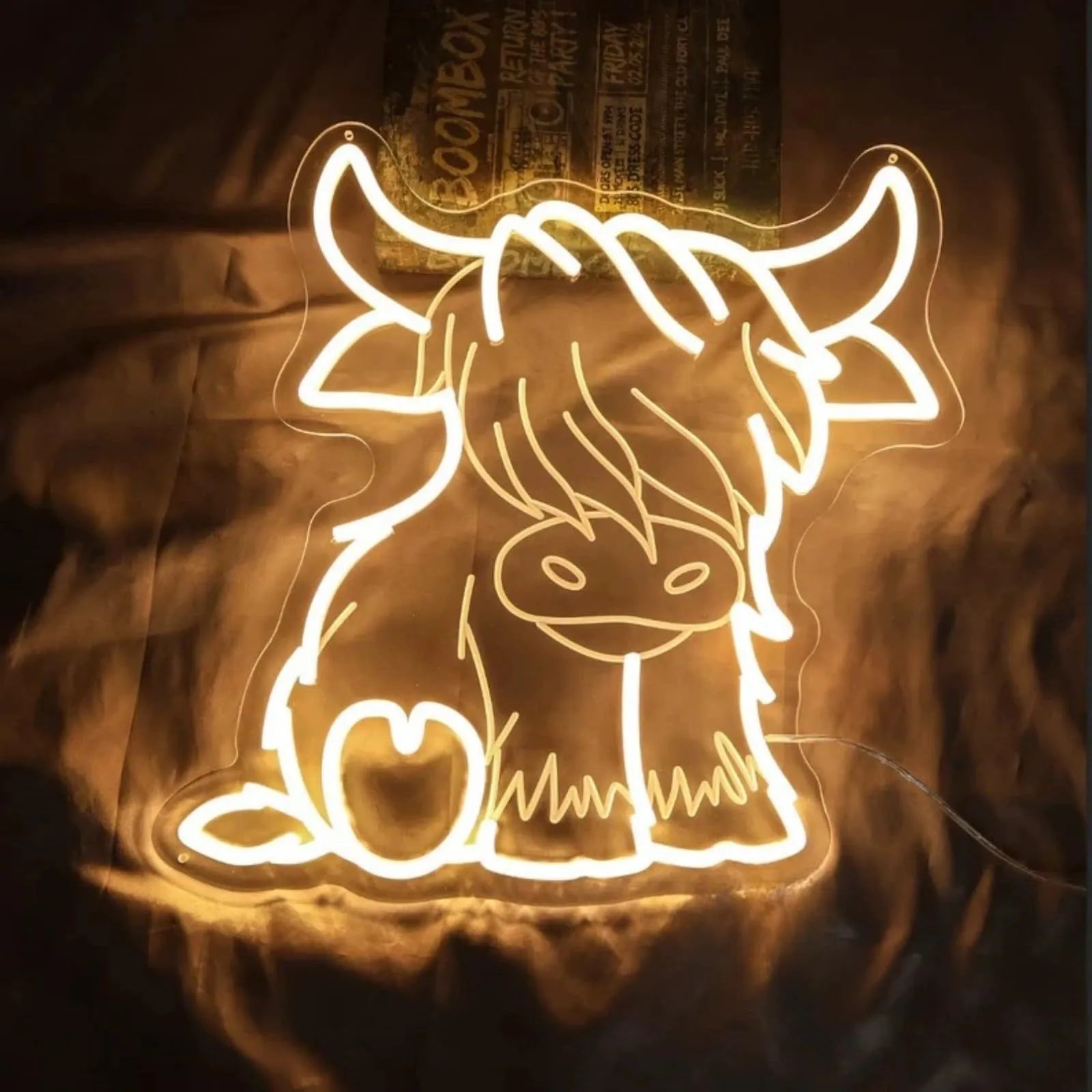 Creative Home LED luminous acrylic Highland cow shaped ambience light with USB cable, Word style finish