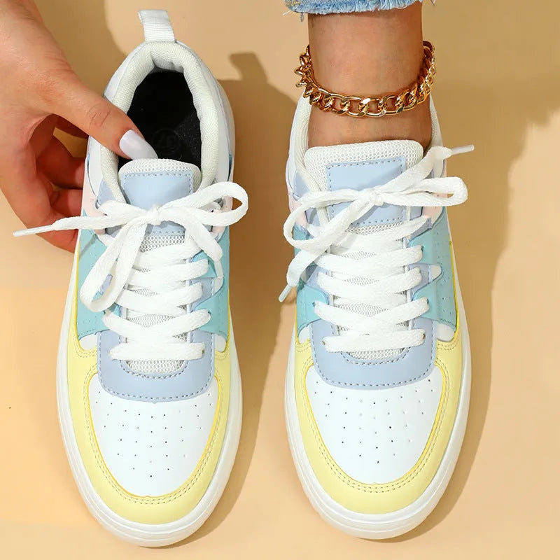 Lace-up outdoor casual flat shoes in white and yellow moon colour, PU mesh upper, round toe, low top design