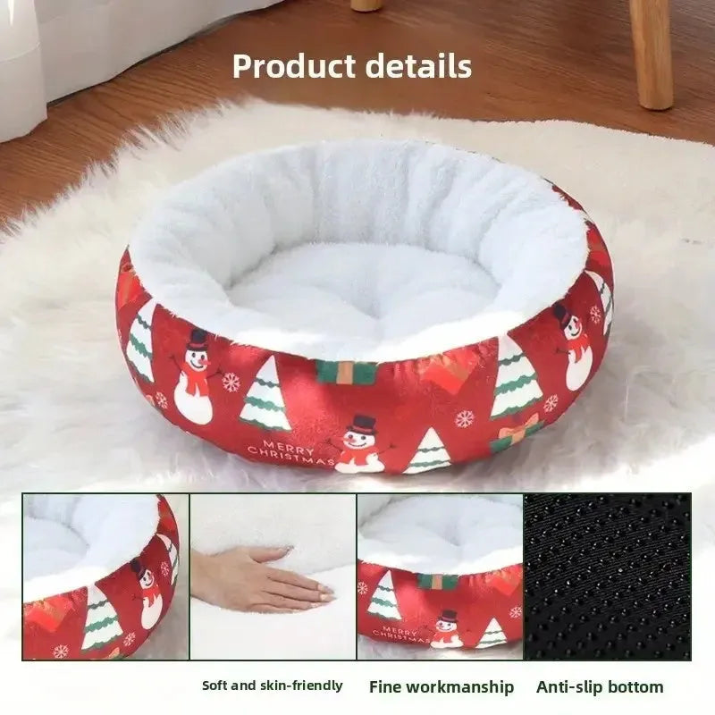 Christmas pet bed for dogs and cats, red and green flannel with snowman print, antislip base, 50cm size