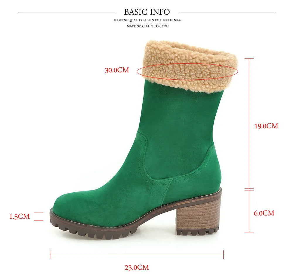 Snow boots with plush lining and rubber soles in black, grey, green, or orange colours