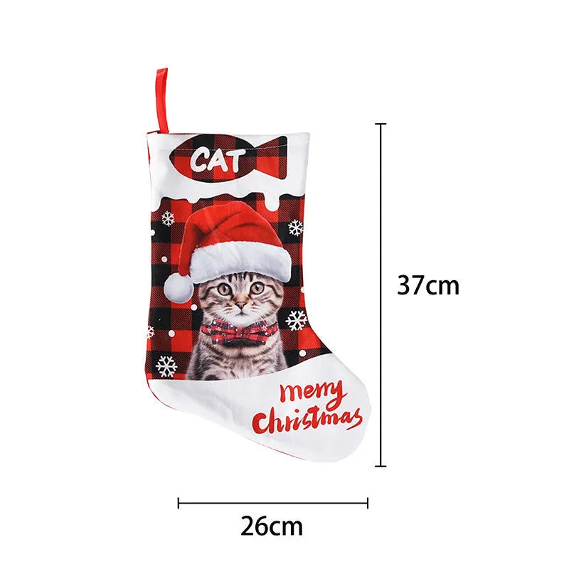 Green and black plaid cat cloth Christmas decoration measuring 26x36cm with Puppy Cat design