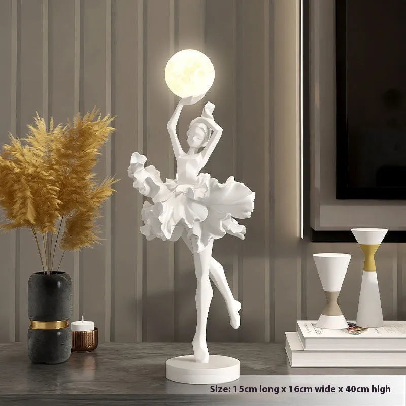 Art girl atmosphere small night lamp ornament in four colours with USB charging