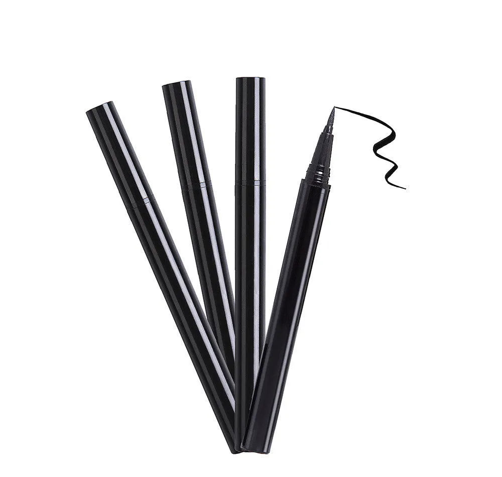 Self-adhesive eyeliner in black for attaching false eyelashes without glue