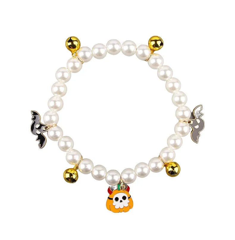 Halloween cat collar with simulated pearl necklace decoration in pumpkin designs