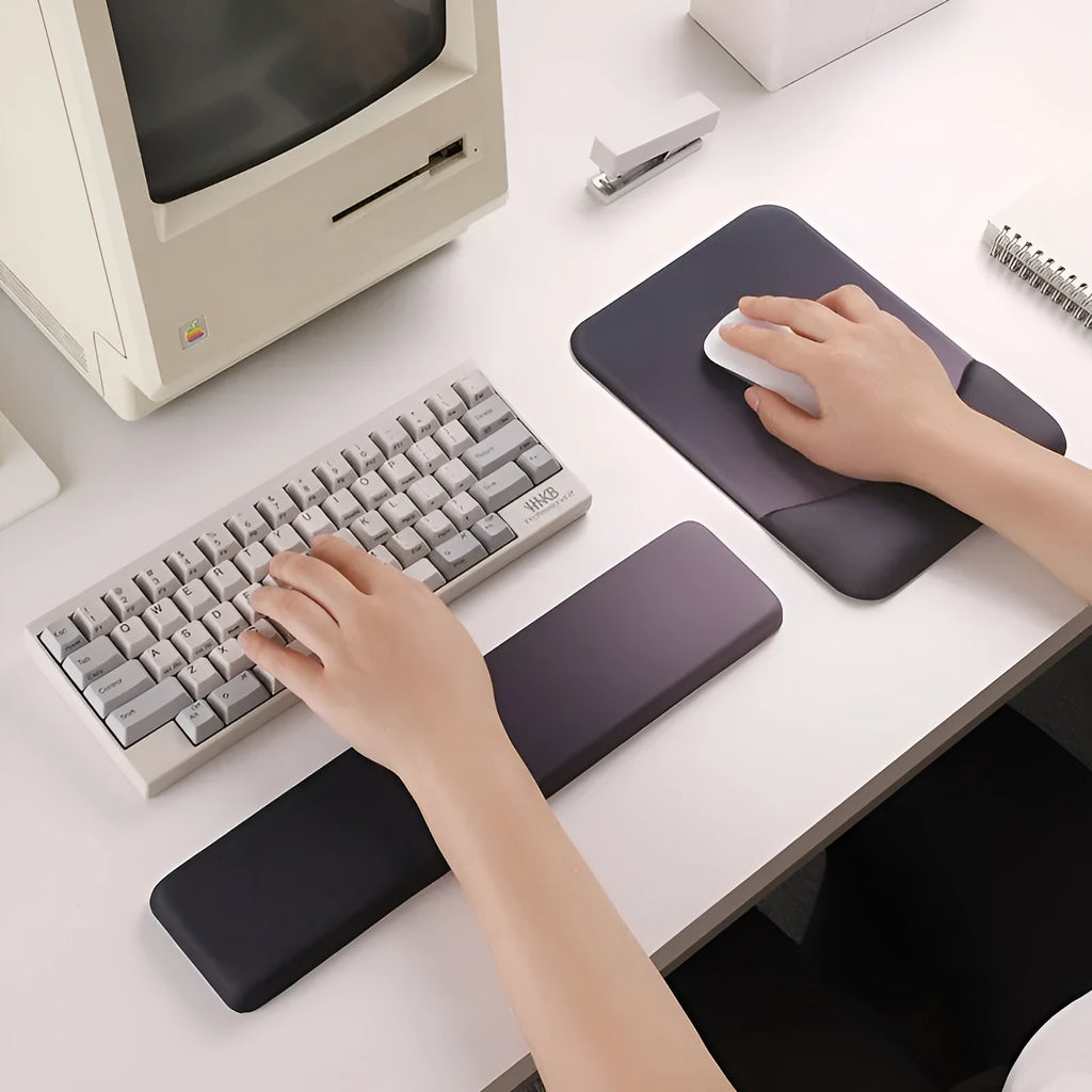 Square cloth silica gel wrister mouse pad with keyboard tray measuring 250 x 180mm