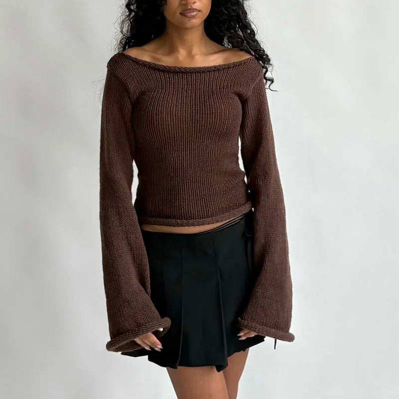 New solid colour slim-fit bell sleeve t-shirt with boat neck in brown