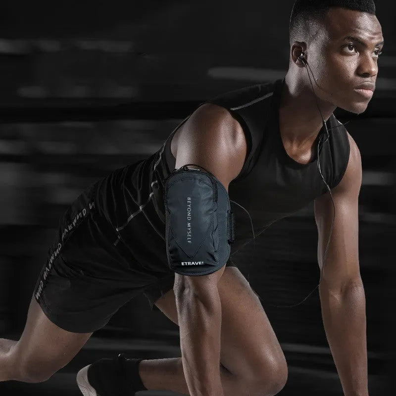 Lightweight reflective running arm bag with adjustable strap for outdoor sports