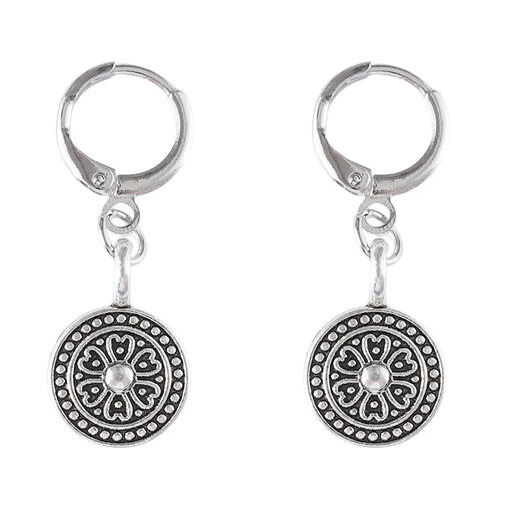 Bohemian style retro round print distressed ethnic earrings for women in zinc alloy with electroplated finish