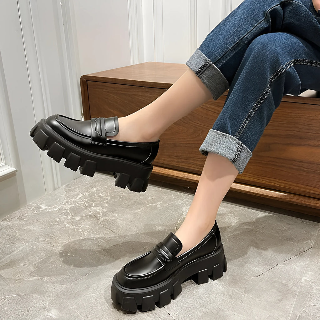 British style wide fit patent leather loafers with rubber sole in matte finish