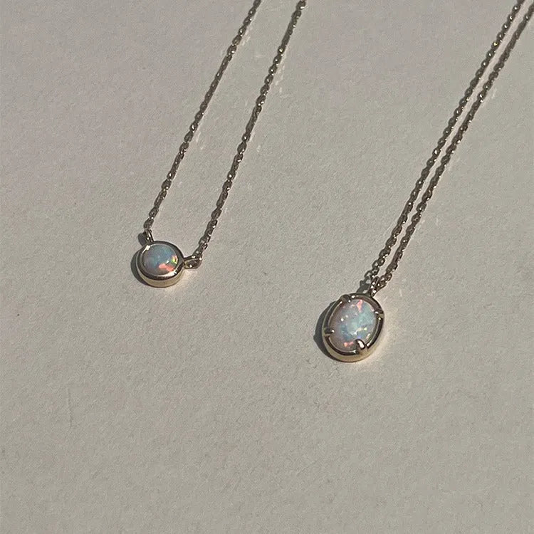 S925 sterling silver pendant necklace with jelly opal gemstone in geometric oval design