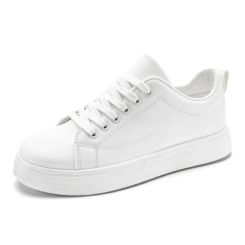 Men's low-top Korean-style casual sneakers in all black colour with a rubber sole.