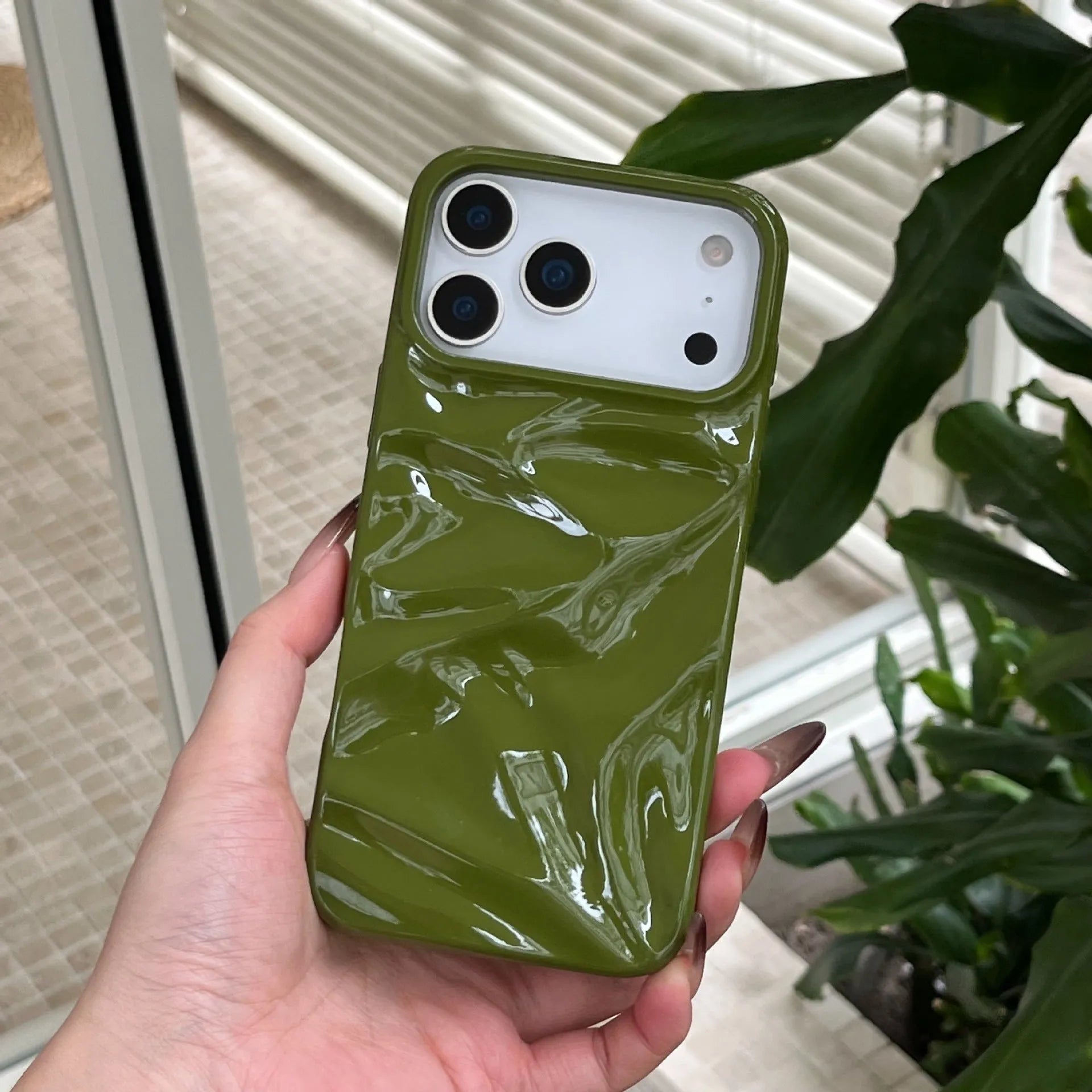 Three-dimensional pleated pattern TPU phone case in QF pleated green for iPhone 13 Pro Max