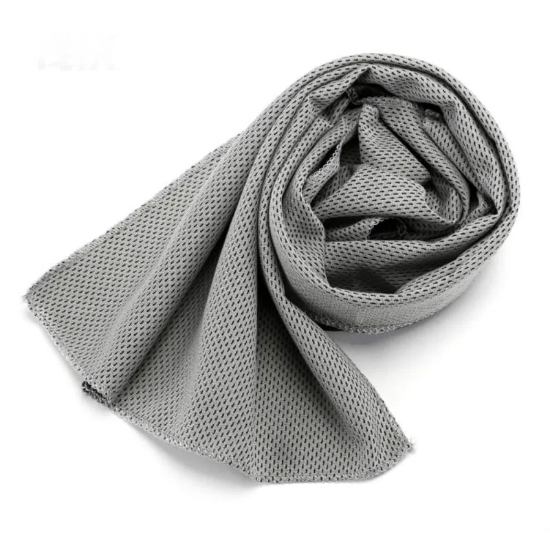 Sports cooling towel in microfiber mesh, 30x90 cm, available in blue, gray, green, purple, red