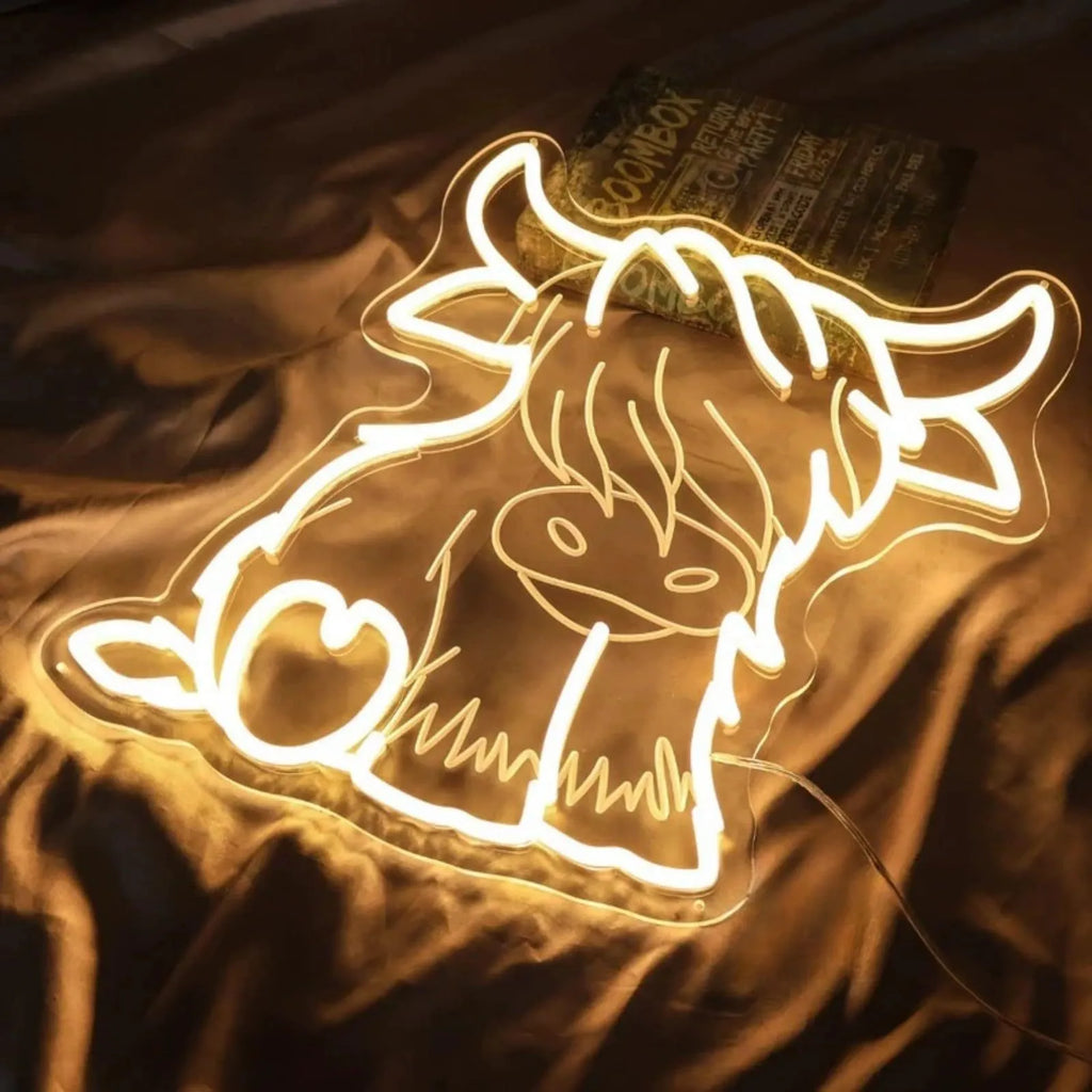 Creative Home LED luminous acrylic Highland cow shaped ambience light with USB cable, Word style finish