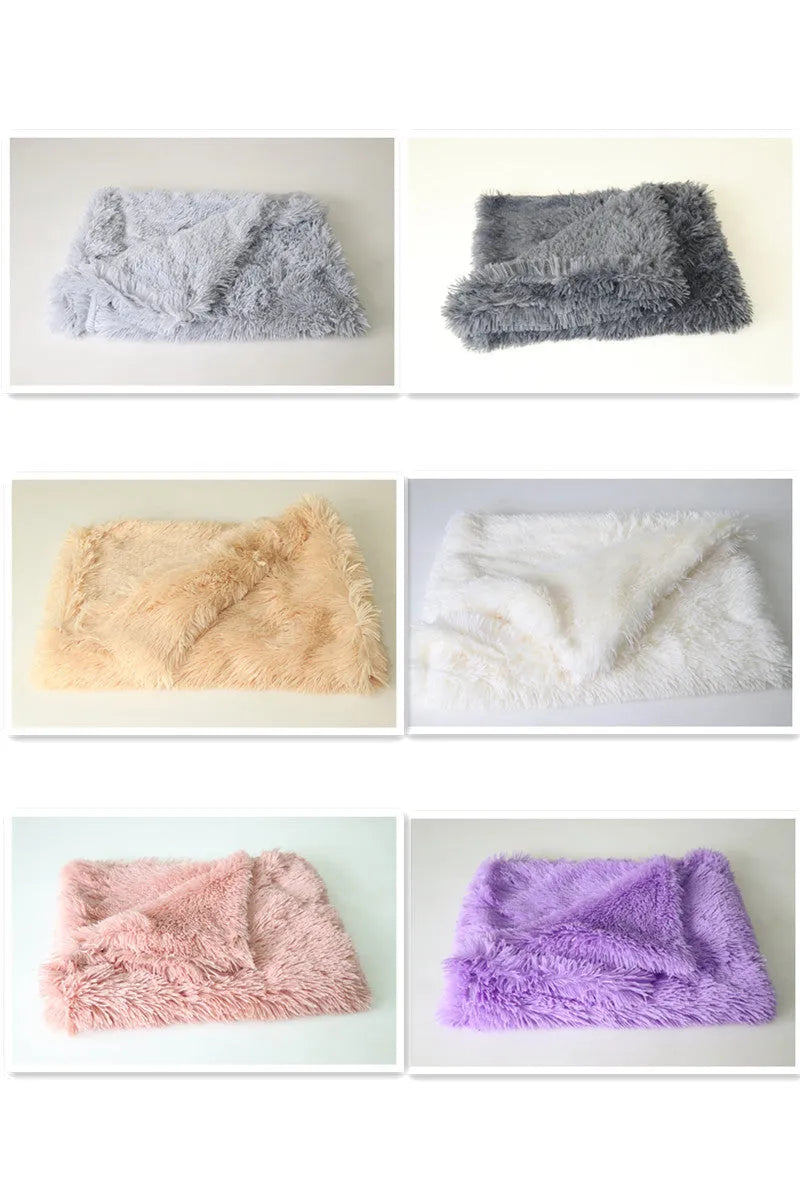 Wool and polyester pet blanket in long plush material showing colour options and size comparison