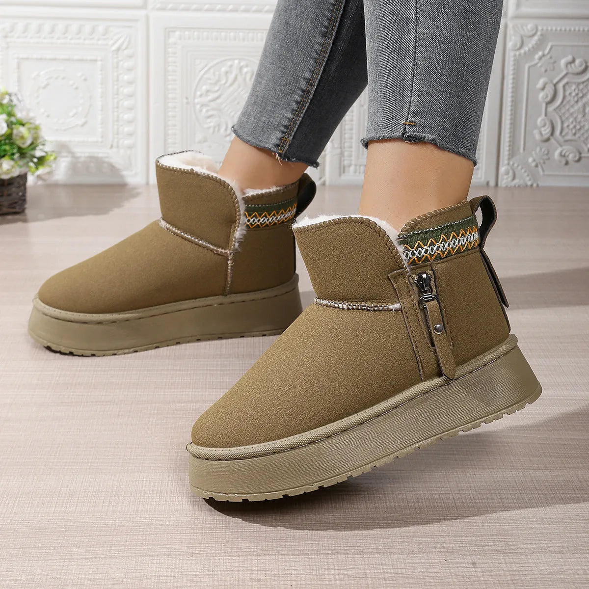 Women’s suede side zipper platform snow boots in black with wool lining and round toe