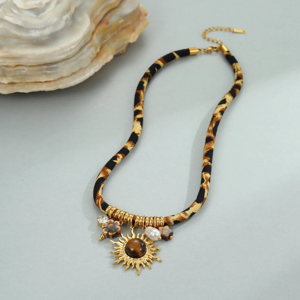 Leopard pattern stainless steel necklace with geometric pendant on adjustable 41-50cm chain