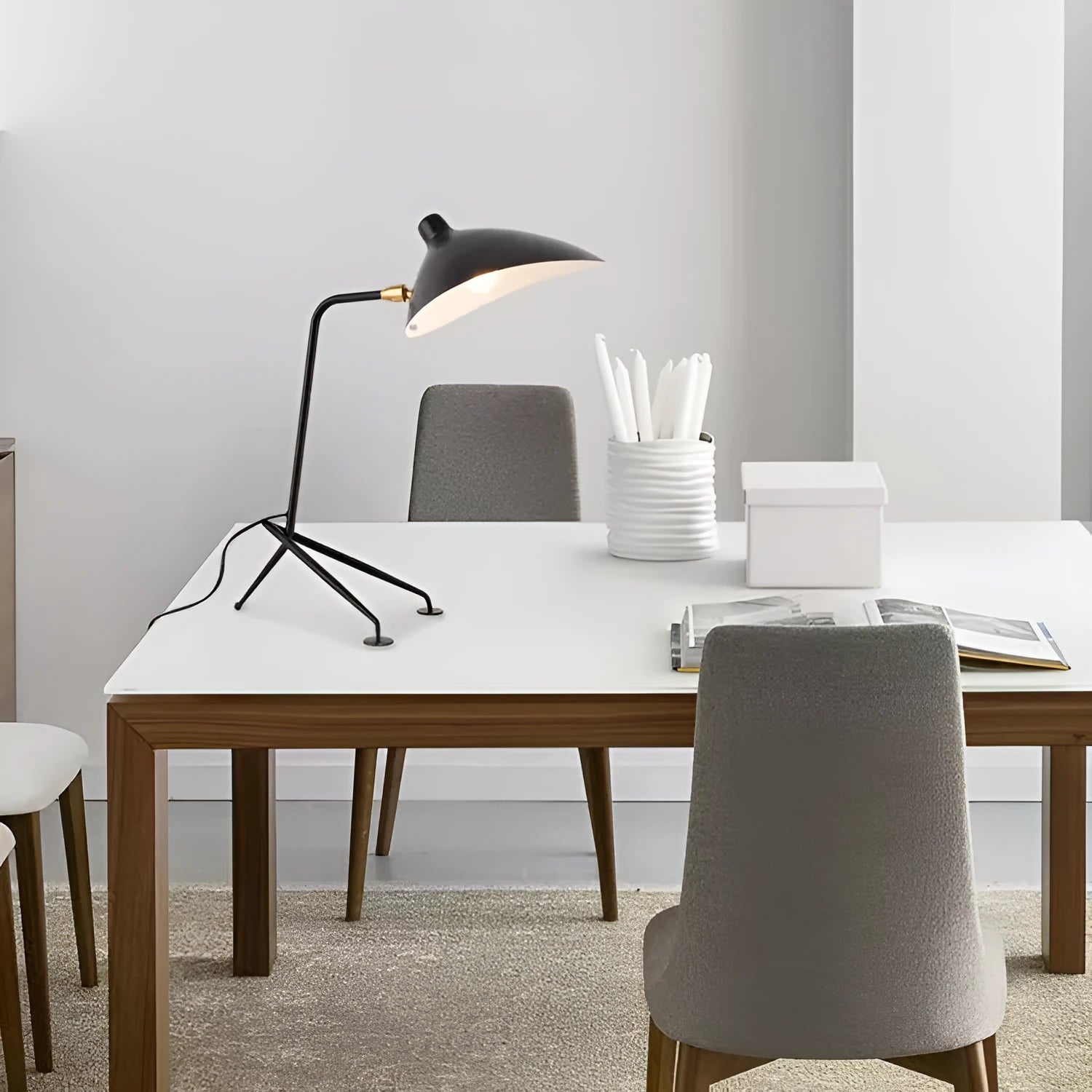 Modern duck tongue stand lamp in black, Nordic style, 220V, for bedroom study floor lamp use