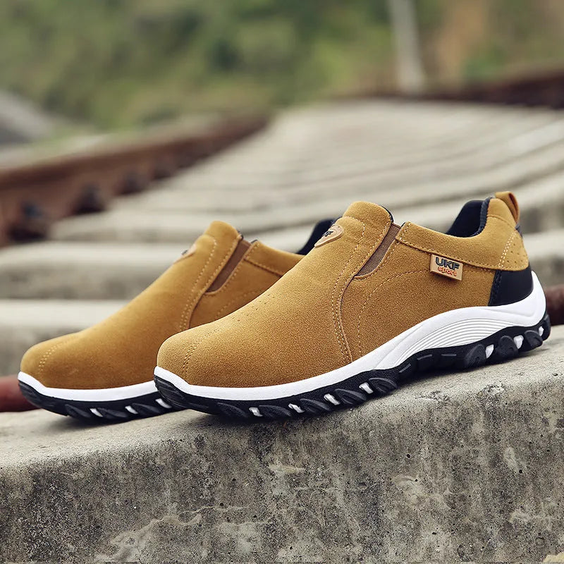 Men's non-slip wear-resistant hiking shoes, artificial PU upper, waterproof platform, available in black blue yellow
