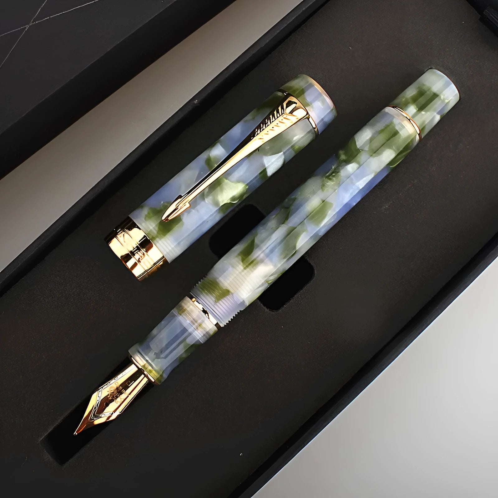 Deep Bath Green metal pen showing tip options: 0.5mm, 0.7mm, and 1.0mm nibs.